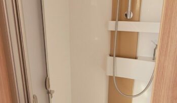 BURSTNER IXEO I 736 complet