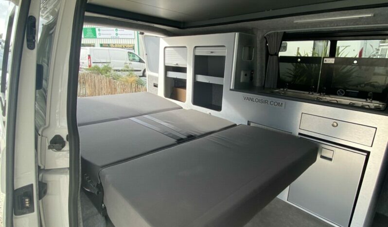 VOLKSWAGEN TRANSPORTEUR T5 complet