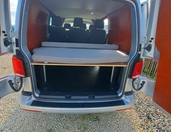 VOLKSWAGEN Tansporteur Black Edition complet