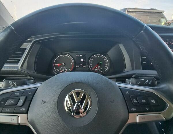 VOLKSWAGEN Tansporteur Black Edition complet